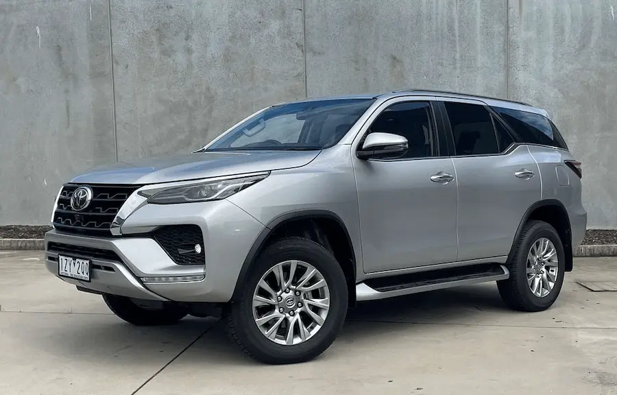 13 mẫu xe 7 chỗ du lịch đáng quan tâm nhất năm 2025