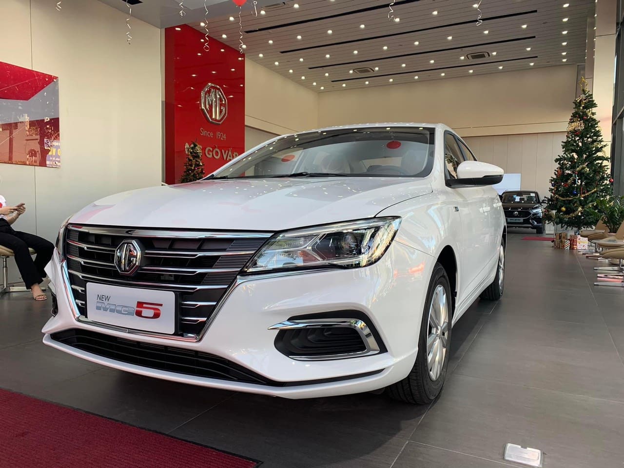 MG5 sedan đậm bản sắc thương hiệu MG